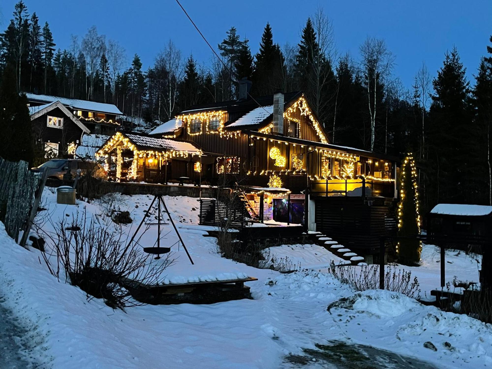 Stabbur Steinbekken, Back To Basic Primitive Overnight Eidsvoll 外观 照片